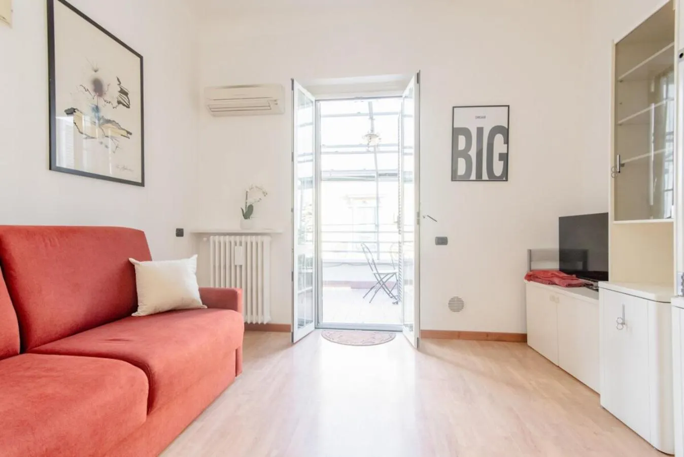 公寓 Stayeasy Moscova Terrace - Near Brera & Garibaldi 米兰